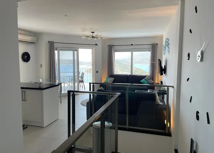 Carpici Kas, Luxury 3 Bed, 3 Bath, Duplex * Kaş